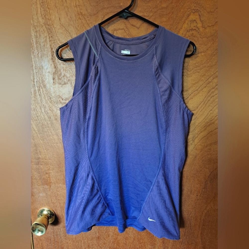 Nike purple workout tank